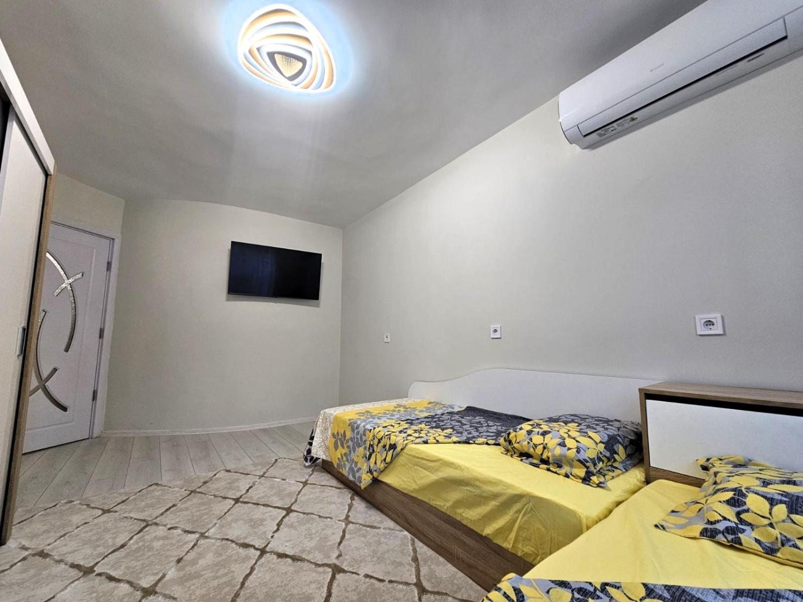 Apartment Bohemi With Free Parking Burgas Exterior foto